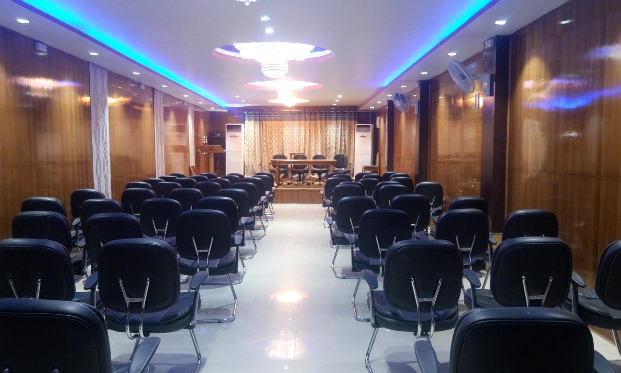 Hotel Platinum Plaza Rohtak Eksteriør bilde