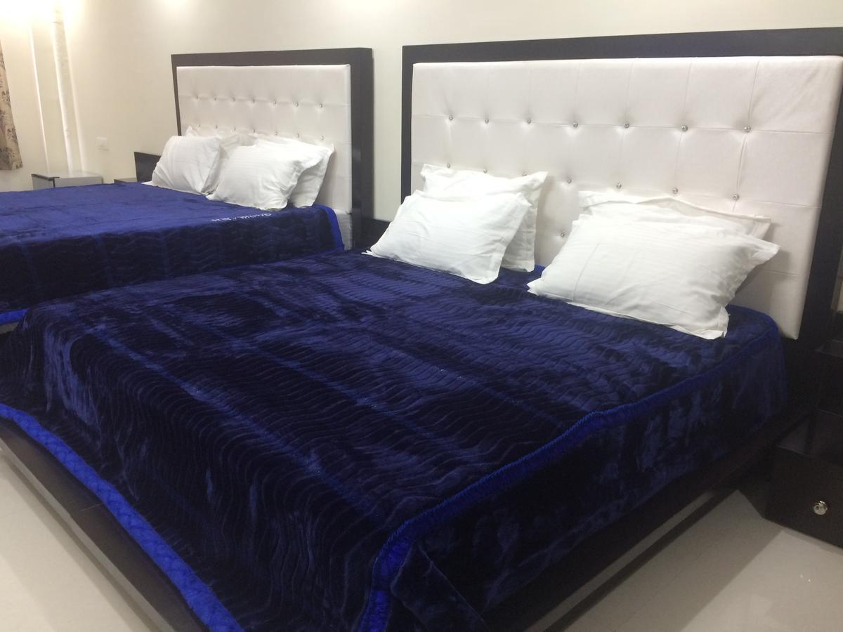 Hotel Platinum Plaza Rohtak Eksteriør bilde