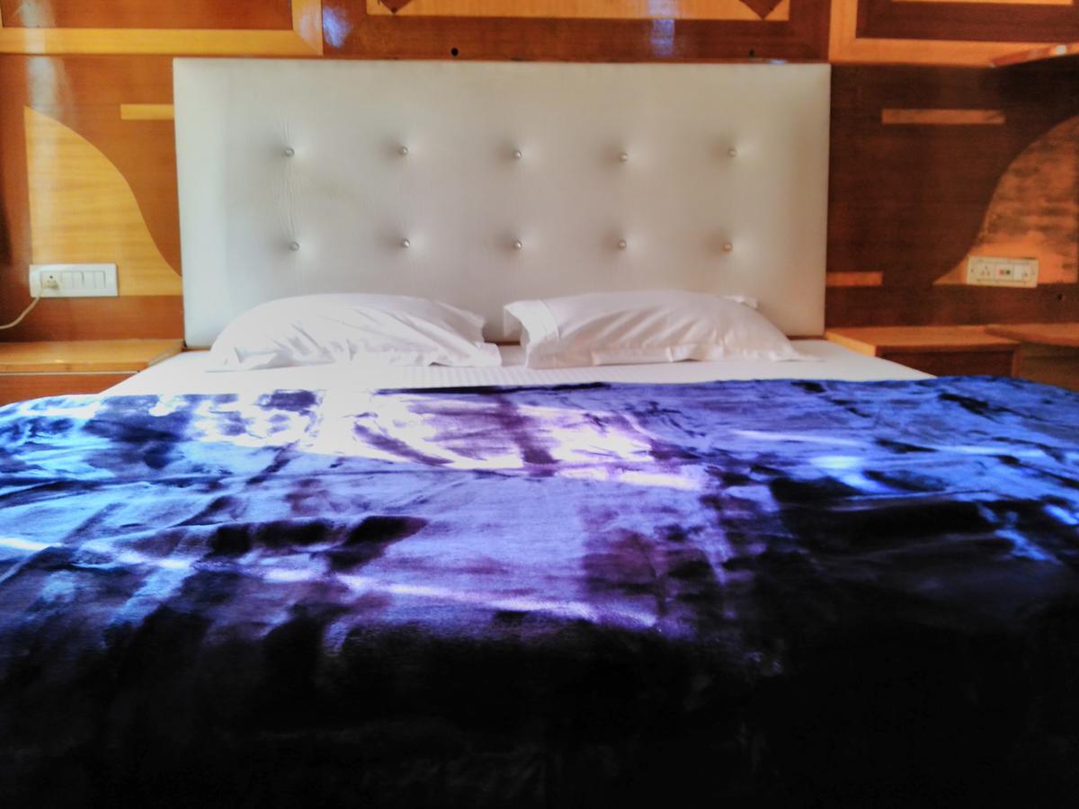 Hotel Platinum Plaza Rohtak Eksteriør bilde