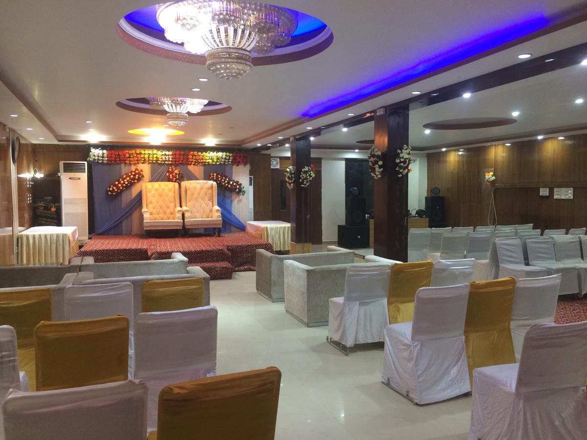 Hotel Platinum Plaza Rohtak Eksteriør bilde