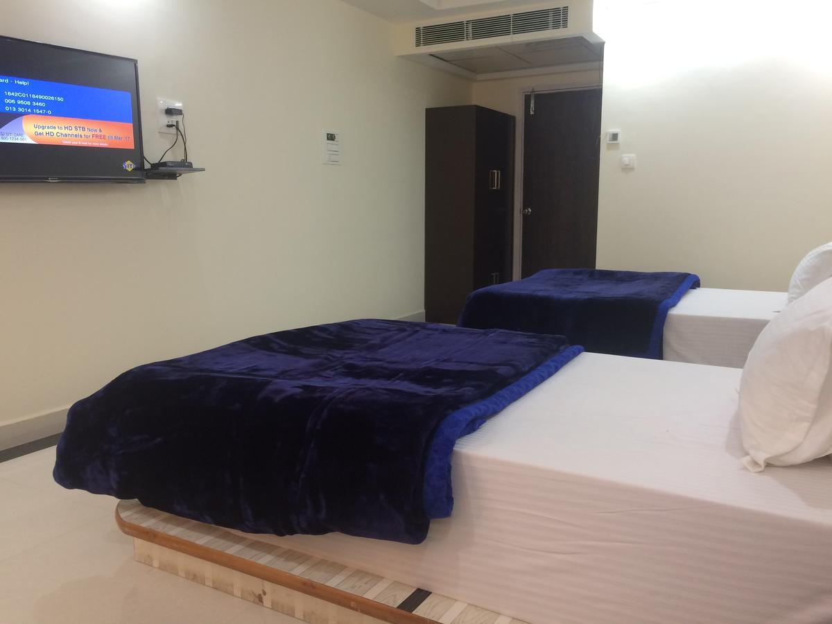 Hotel Platinum Plaza Rohtak Eksteriør bilde