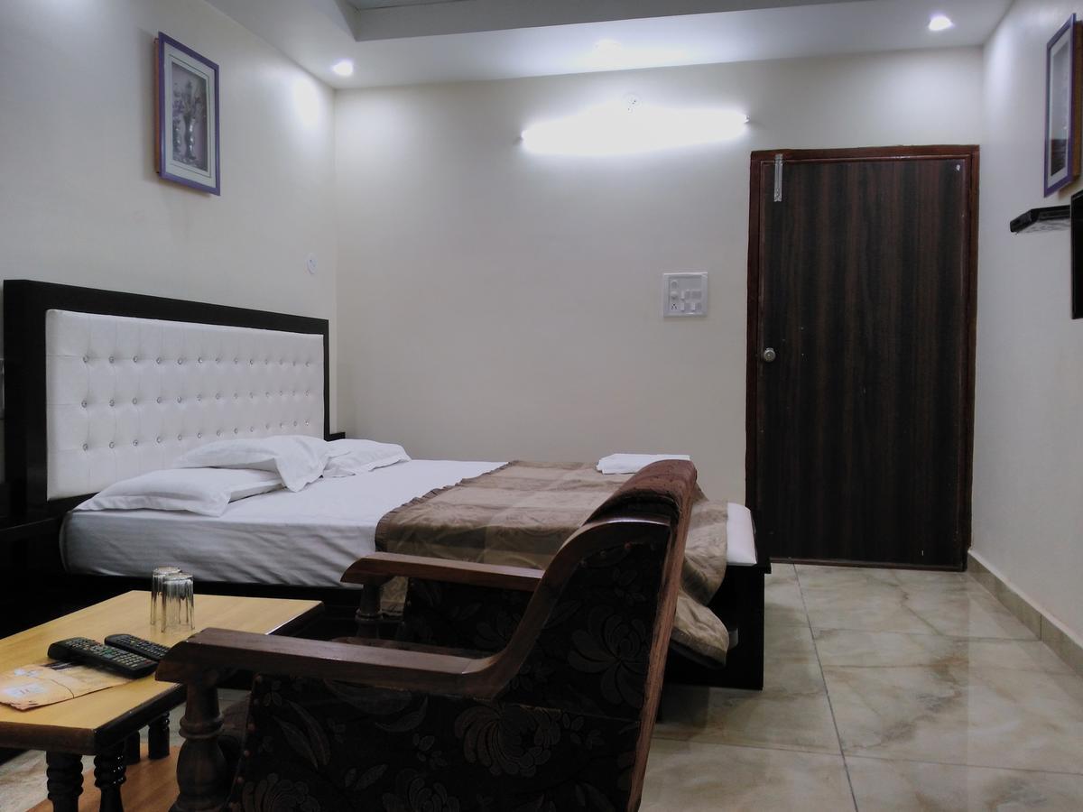 Hotel Platinum Plaza Rohtak Eksteriør bilde