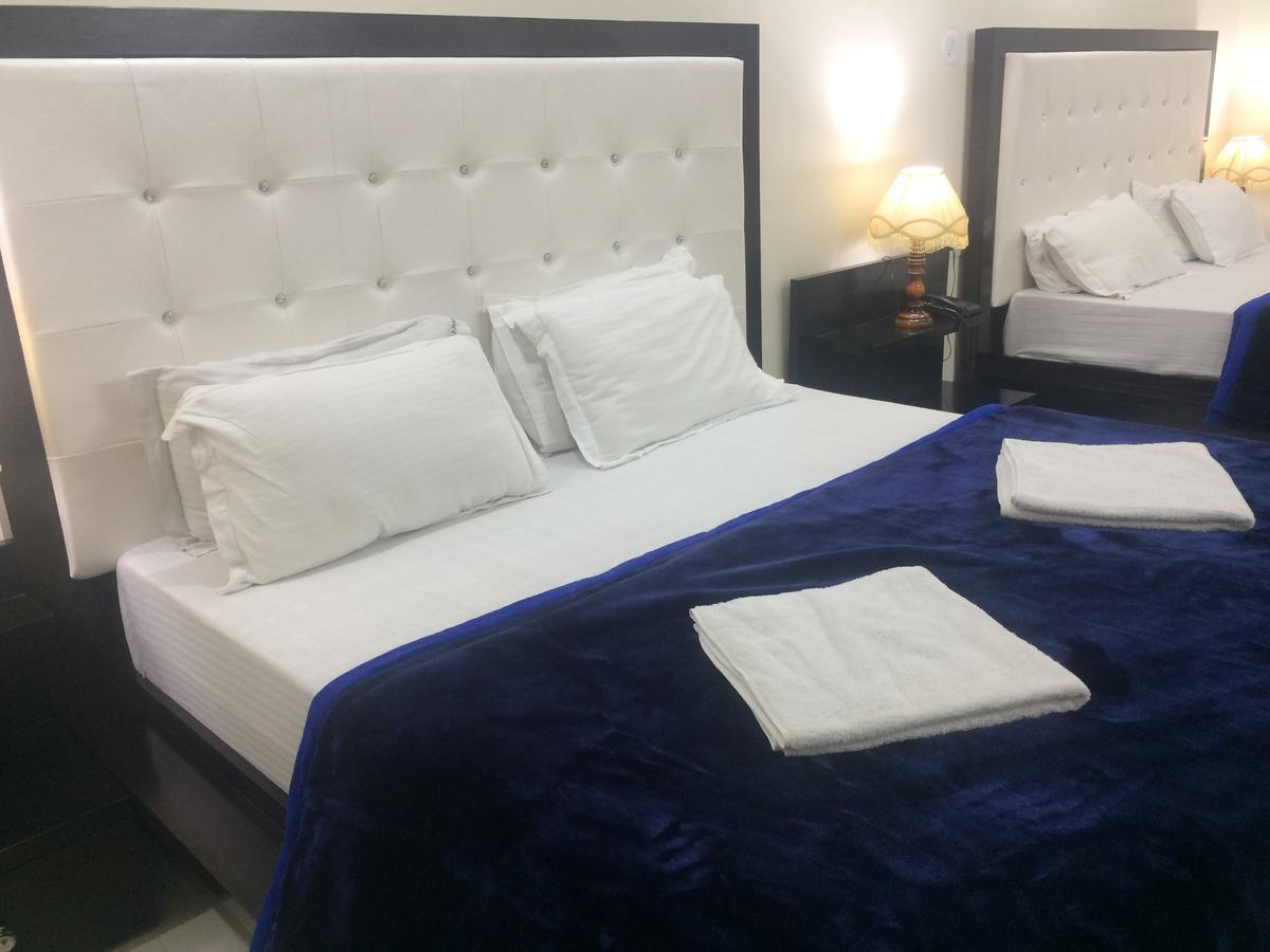 Hotel Platinum Plaza Rohtak Eksteriør bilde