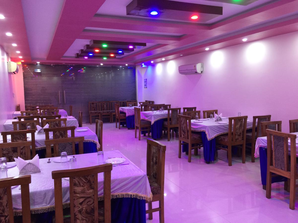 Hotel Platinum Plaza Rohtak Eksteriør bilde